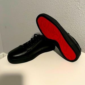 Red bottoms christian louboutin size 44 barely worn used twice